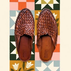 Mohinders Woven Leather Slip-On Mules - Brown